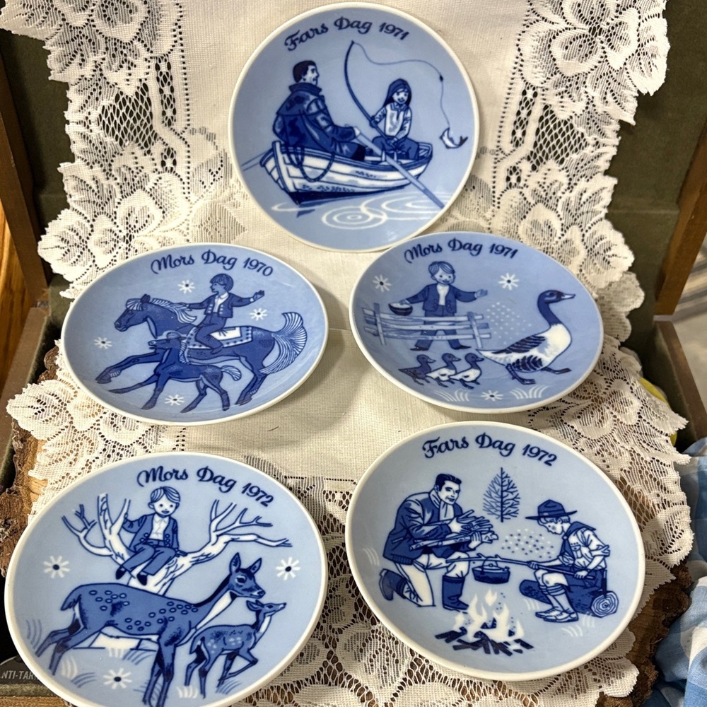 vintage Porsgrund of Norway Mother's Day and Father's Day plates